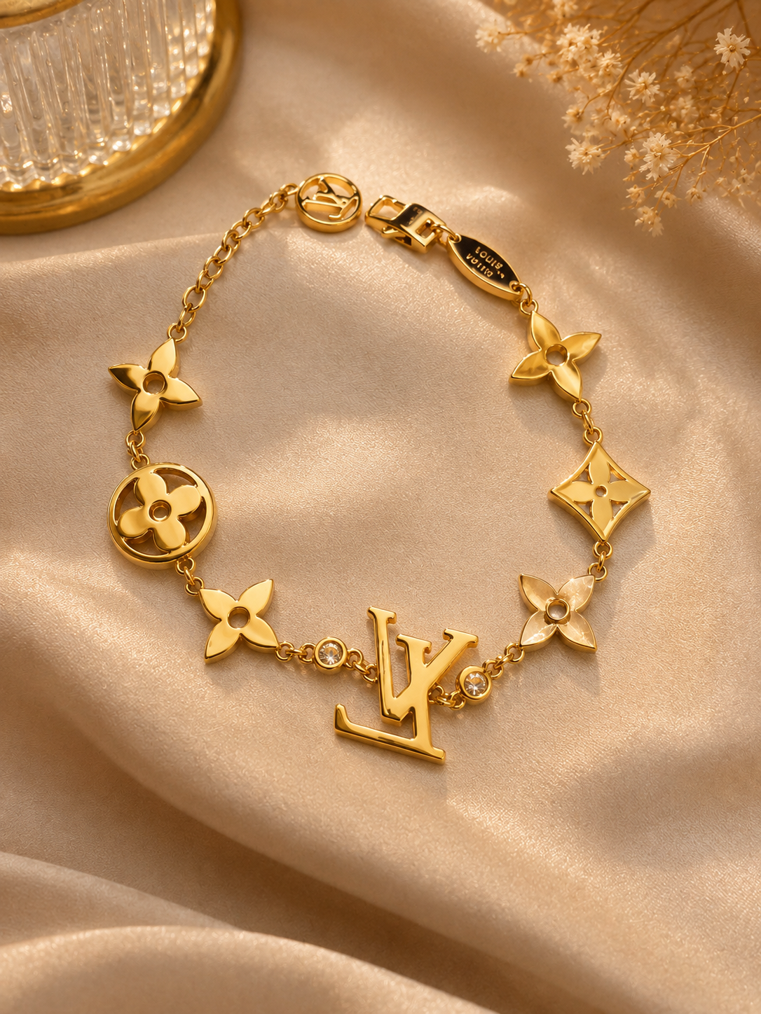 CHARM BRACELET