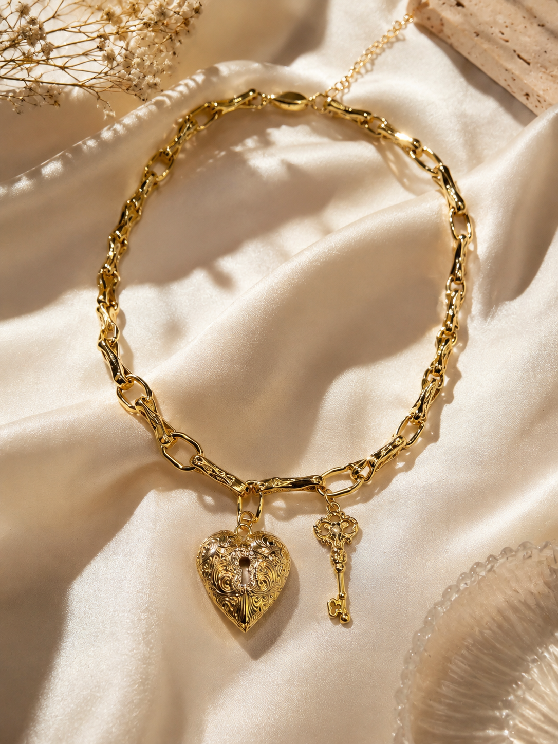 CHARM BRACELET